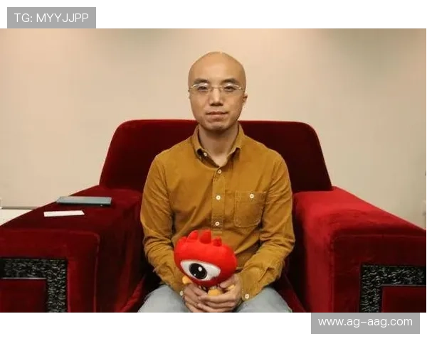 九游集团创始人背景分析：企业背后老板的教育经历与行业影响力