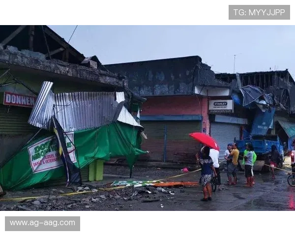 血流成河：灾难事故中的血腥场景与救援行动的艰难历程